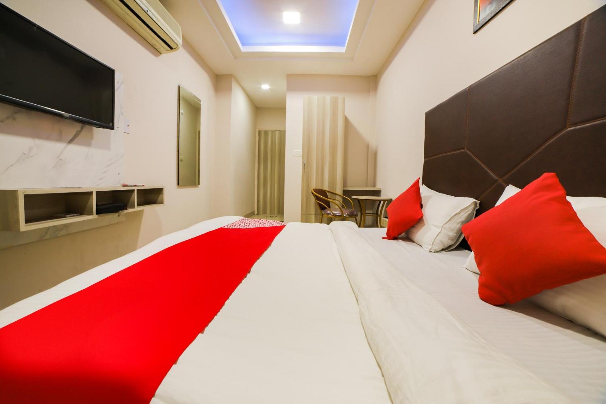 Hotel Sterling Inn, New Delhi Exterior foto